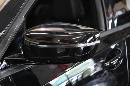 2022 BMW 330 i xDrive