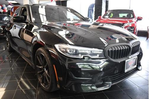 2022 BMW 330 i xDrive