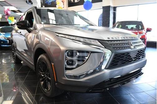 Mercury Gray Metallic 2026 Mitsubishi Eclipse Cross Black Edition