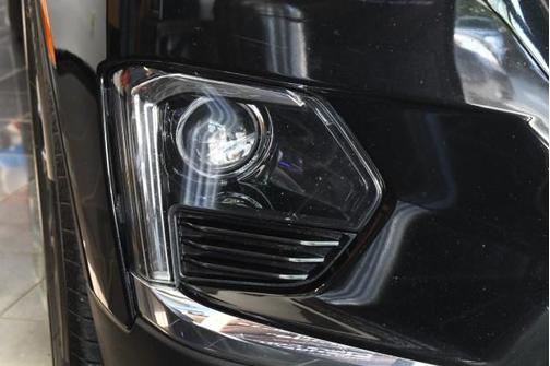 Mosaic Black Metallic 2023 Chevrolet Traverse RS