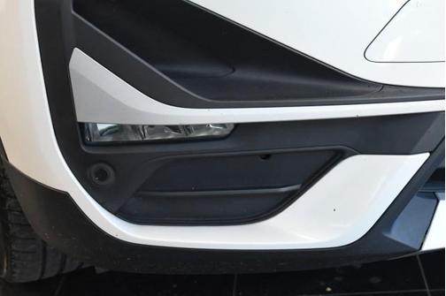 Alpine White 2020 BMW X1 xDrive28i