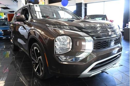 2022 Mitsubishi Outlander SEL