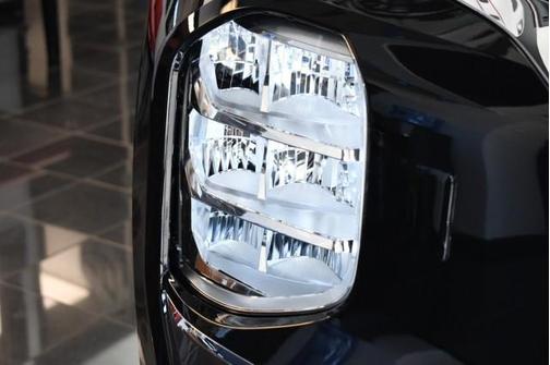 Black Diamond 2026 Mitsubishi Outlander ES