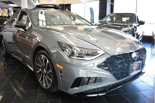 2023 Hyundai SONATA Limited