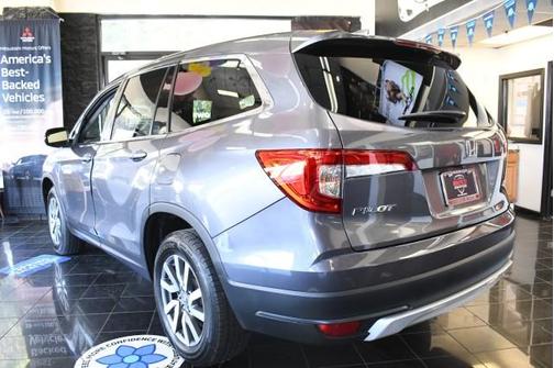 Modern Steel Metallic 2020 Honda Pilot EX-L