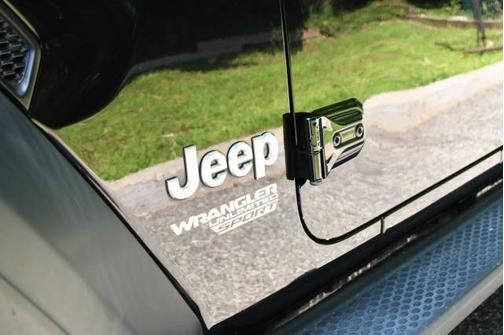 Black Clearcoat 2018 Jeep Wrangler Unlimited Sport