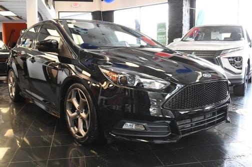 2017 Ford Focus ST Base