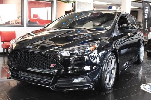 2017 Ford Focus ST Base
