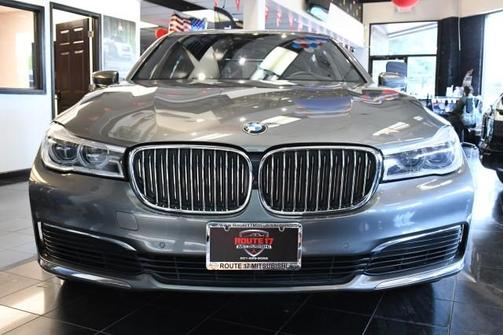 Arctic Gray Metallic 2019 BMW 750 i xDrive