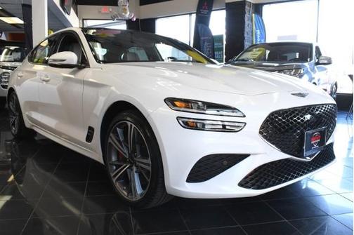 Alta White 2024 Genesis G70 2.5T