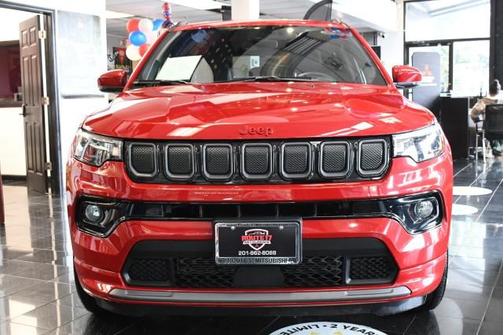 Redline Pearlcoat 2022 Jeep Compass (RED) Edition