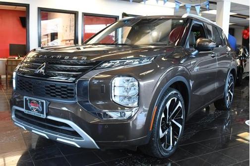 2023 Mitsubishi Outlander PHEV SEL