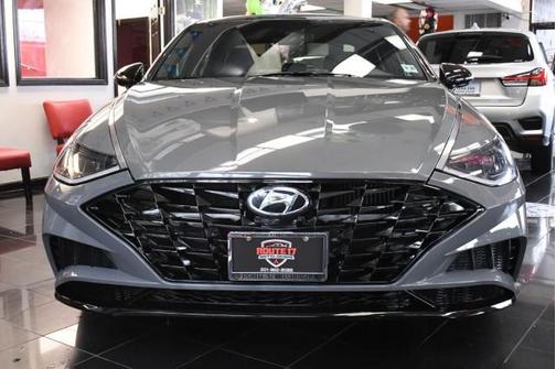 2022 Hyundai SONATA SEL Plus