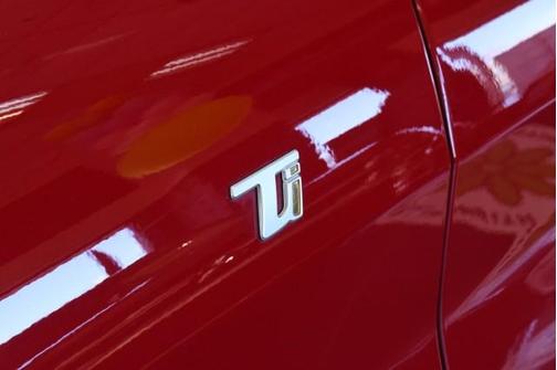 Rosso 2022 Alfa Romeo Giulia Ti