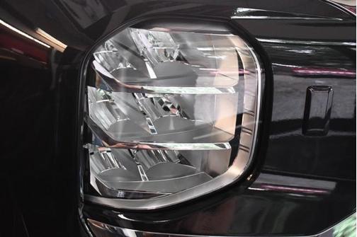 2025 Mitsubishi Outlander PHEV SEL Platinum Edition