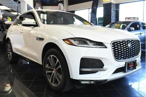 Fuji White 2022 Jaguar F-PACE P250 S