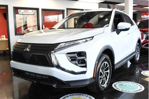 White Diamond 2026 Mitsubishi Eclipse Cross ES