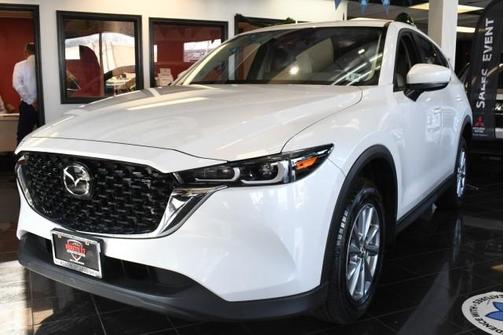 2023 Mazda CX-5 2.5 S Preferred Package