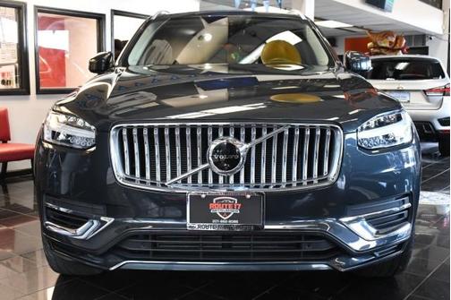2021 Volvo XC90 Recharge Plug-In Hybrid T8 Inscription 6 Passenger