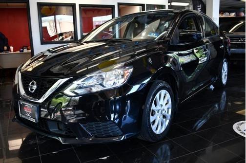 Black 2018 Nissan Sentra SV