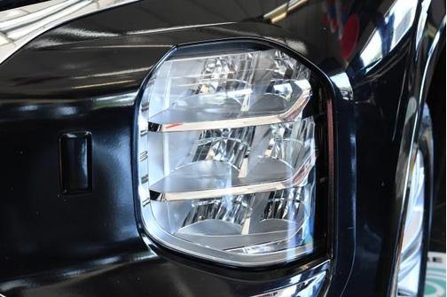 Black 2024 Mitsubishi Outlander ES