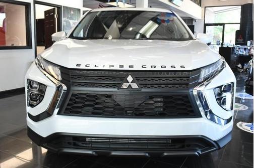 White Diamond 2026 Mitsubishi Eclipse Cross ES