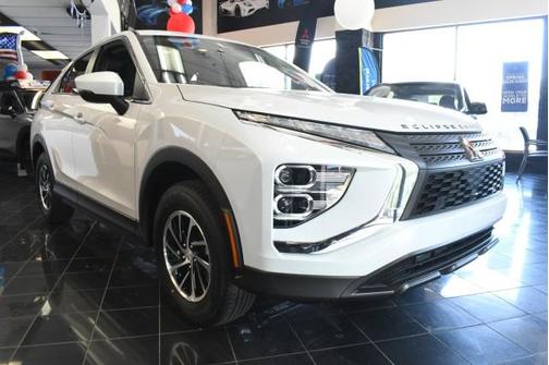 White Diamond 2026 Mitsubishi Eclipse Cross ES