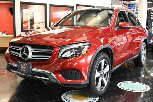 designo Cardinal Red Metallic 2018 Mercedes-Benz GLC 300 Base 4MATIC