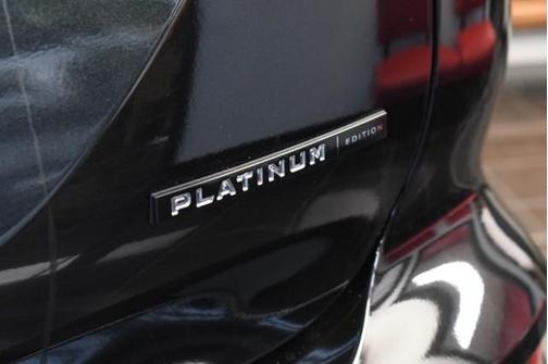 Black Diamond 2025 Mitsubishi Outlander EDITION