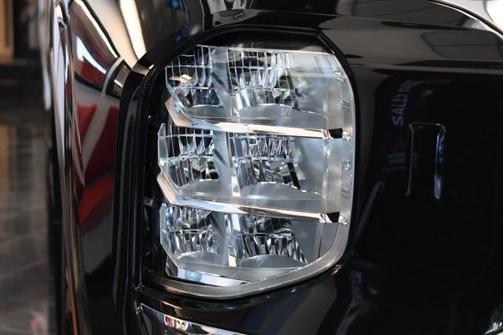 2025 Mitsubishi Outlander PHEV SE