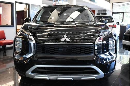 2025 Mitsubishi Outlander PHEV SE
