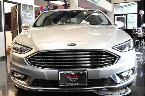 Ingot Silver 2017 Ford Fusion SE