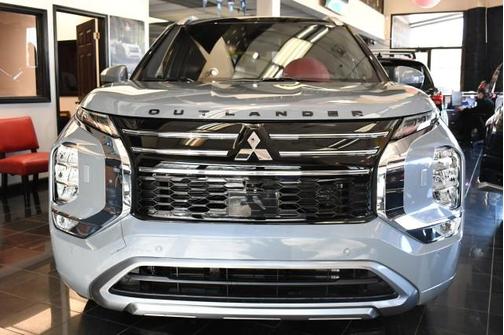 2025 Mitsubishi Outlander SEL