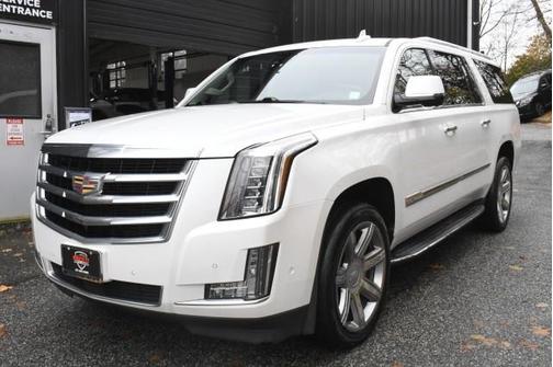 2017 Cadillac Escalade ESV Premium Luxury
