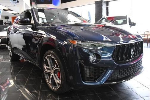 2022 Maserati Levante Modena