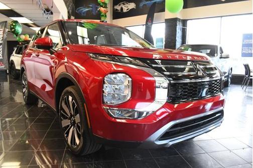 2026 Mitsubishi Outlander SE