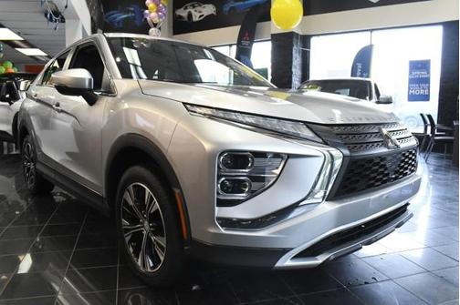 Alloy Silver Metallic 2022 Mitsubishi Eclipse Cross SEL Special Edition