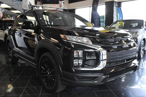 Labrador Black Pearl 2026 Mitsubishi Outlander Sport 2.0 Trail Edition