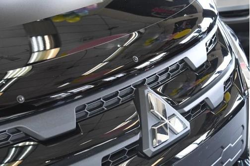 Labrador Black Pearl 2026 Mitsubishi Outlander Sport 2.0 Trail Edition