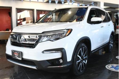 2022 Honda Pilot Touring 7-Passenger