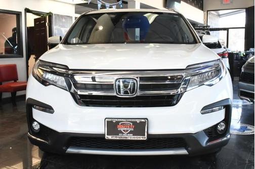 2022 Honda Pilot Touring 7-Passenger