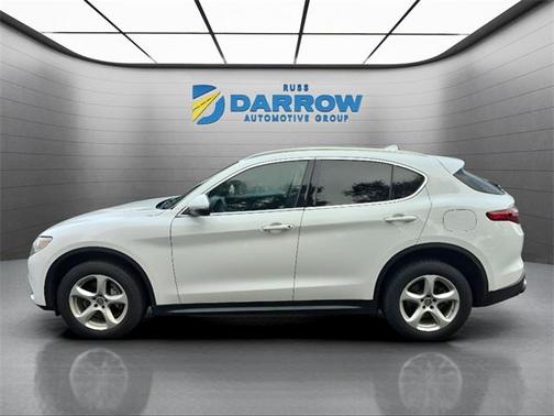 2020 Alfa Romeo Stelvio Base