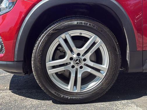 Patagonia Red Metallic 2020 Mercedes-Benz GLB 250 Base 4MATIC