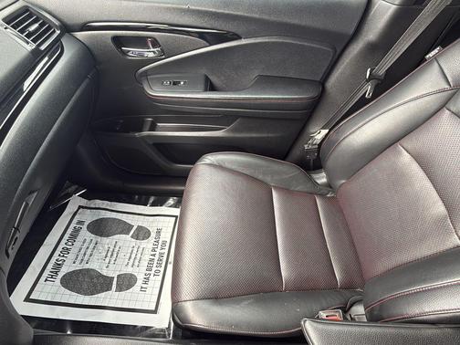 2022 Honda Ridgeline Black Edition