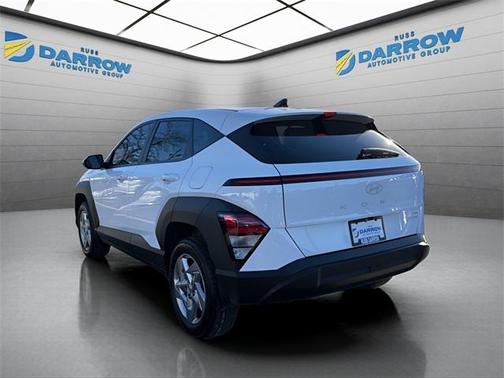 2025 Hyundai KONA SE