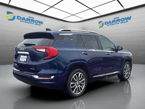 Marine Metallic 2022 GMC Terrain Denali