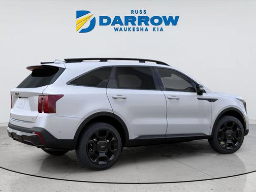Glacial White Pearl 2026 Kia Sorento X-Line SX