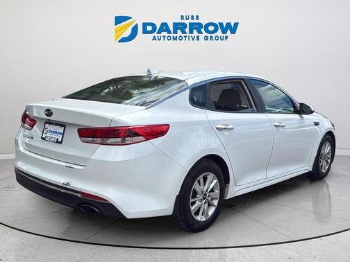 Snow White Pearl 2016 Kia Optima LX