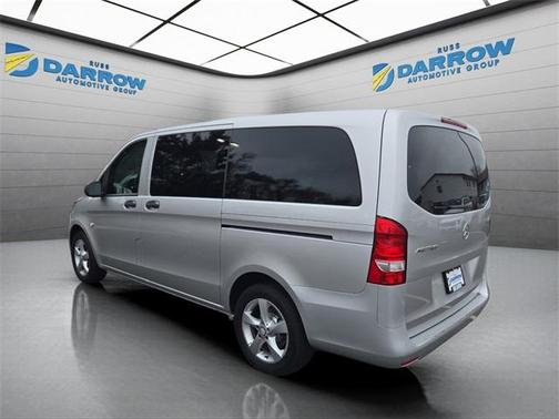 2016 Mercedes-Benz Metris Base