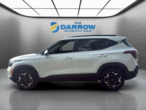 Snow White Pearl 2024 Kia Seltos EX